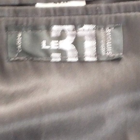 Veston - Picture 6 of 8